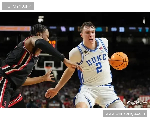 以未来为名弗拉格近四战场均27.8分6.5板5.3助1.8帽统治赛场